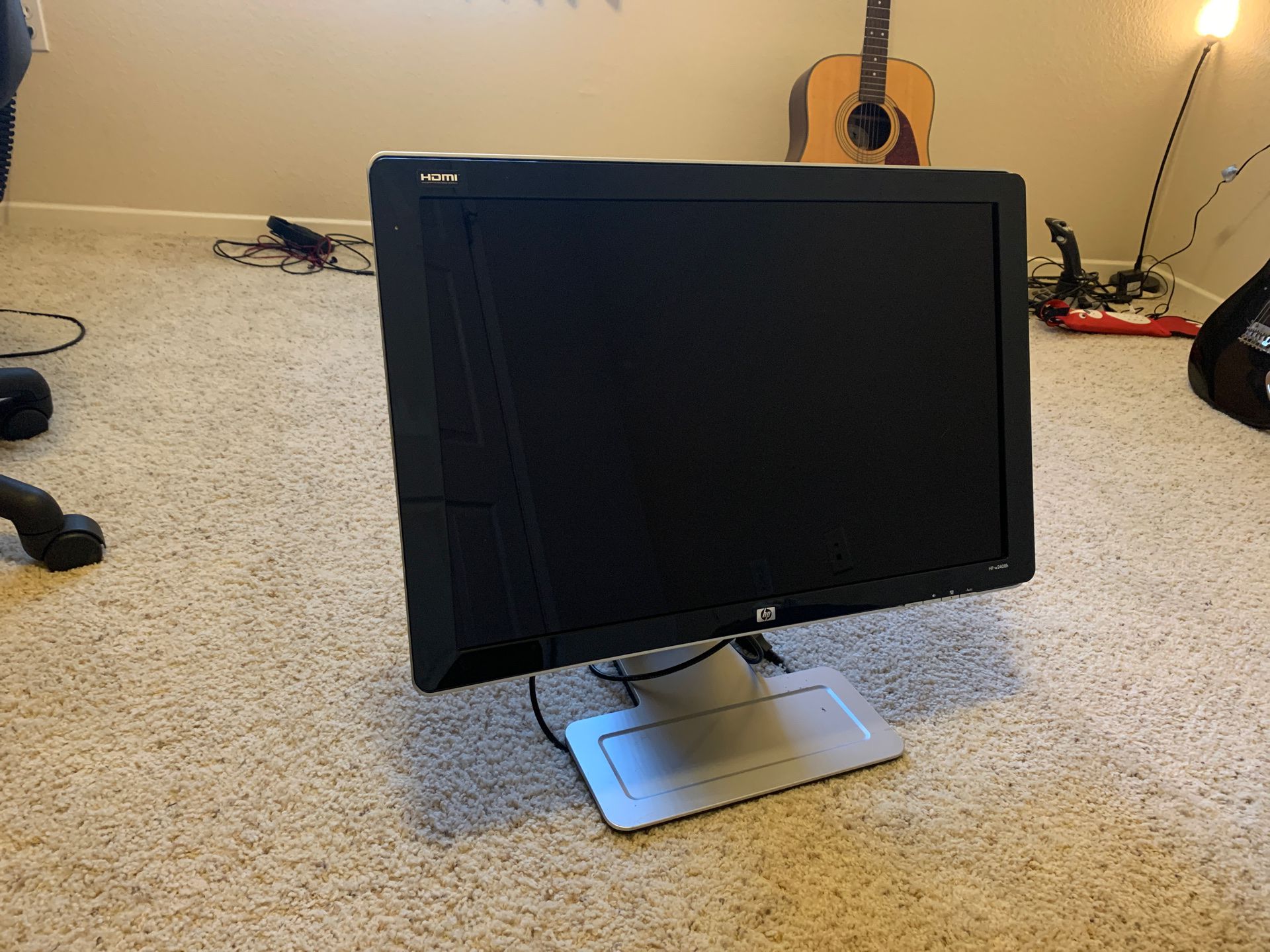 HP monitor 24” hp w2408h, 1920x1200 resolution