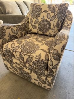 Print Arm Chair - Swivel base