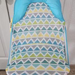 SUMMER BABY BATHER CLEAN CONDITION