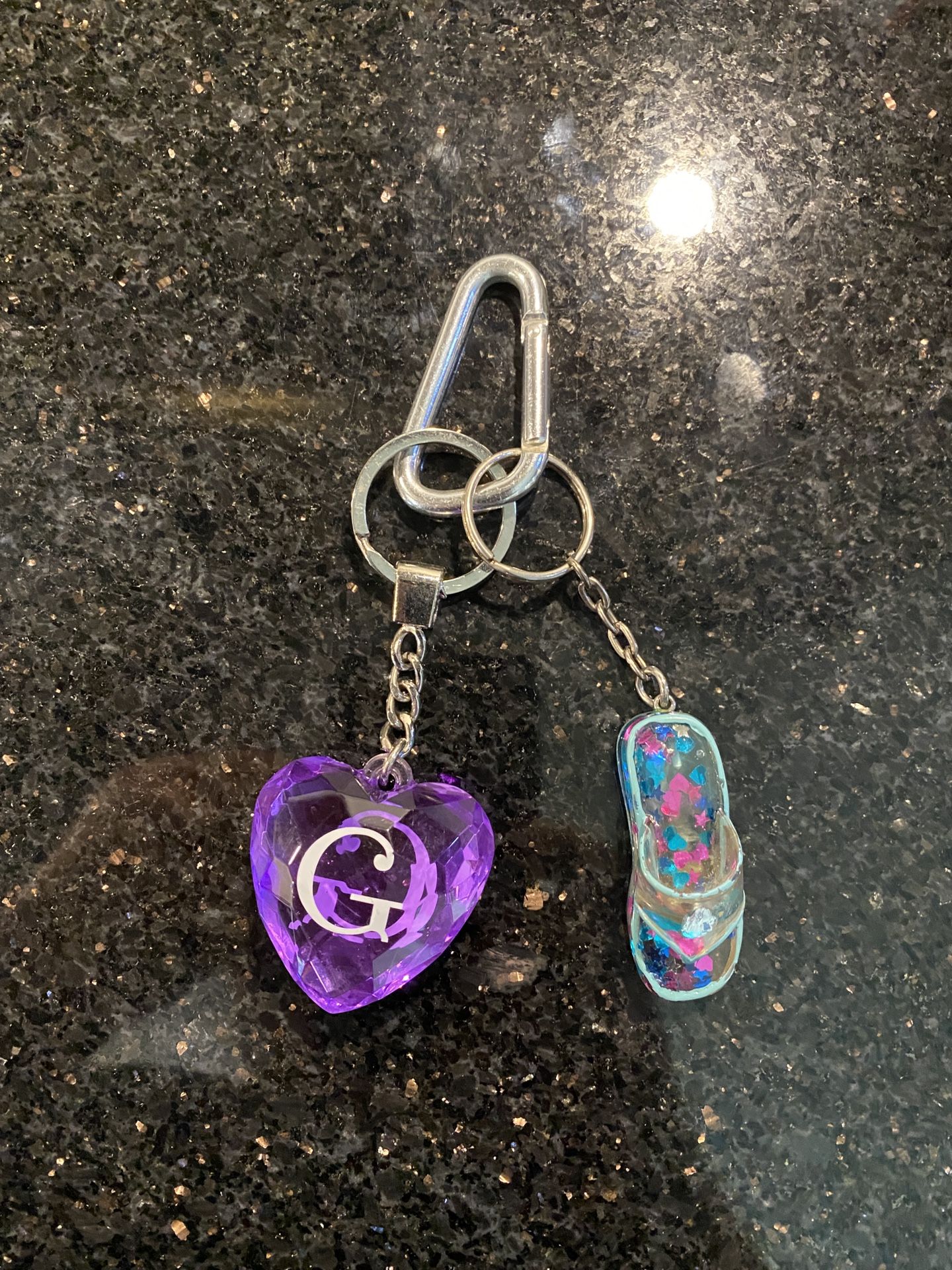 Heart-shape with Letter G & Liquid Glitter Filled Flip Flop Keychain Bag Charm