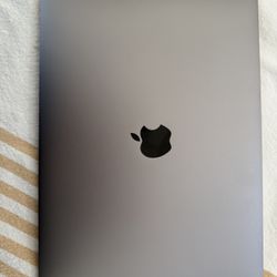MacBook Air 13” 16 Gb 