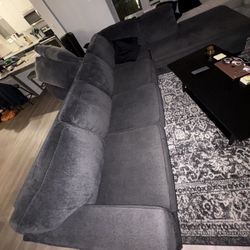4 Pcs Sectional ( Color Grey ) & In Great Condition !!