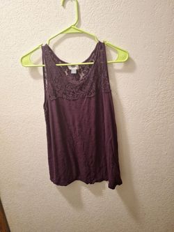 Old Navy tank top pair