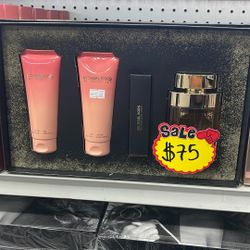 Michael Kors Wanderlust Gift Sets Perfumes For Women Cologne For Girls 