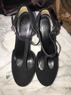 Black high heals