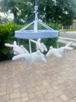 Pottery barn bunny crib mobile