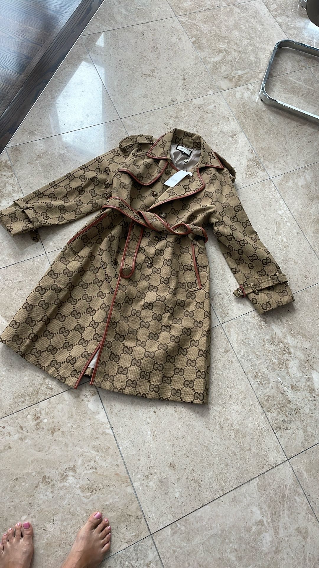 Gucci Trench Fully Lined  XL Fits Like Size 10 USA 