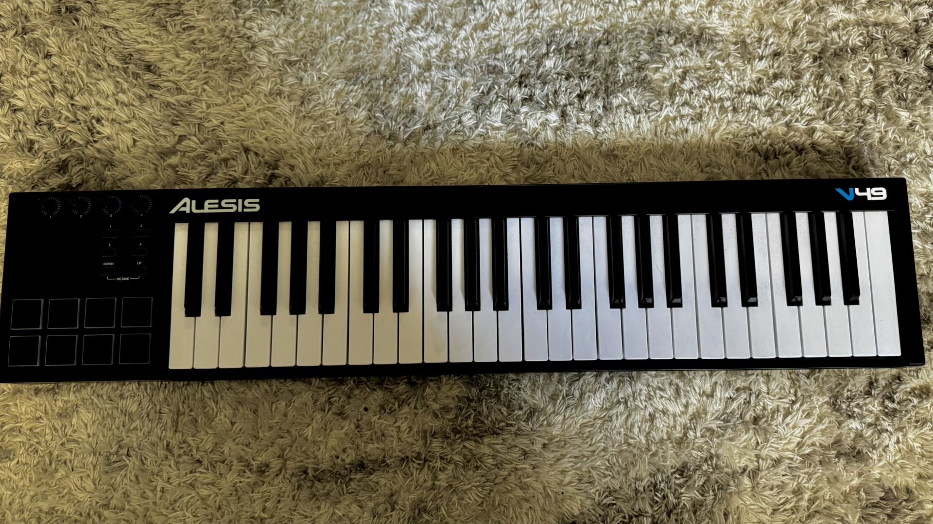 Alesis V49