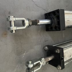 Dump Truck Tailgate Cylinder 