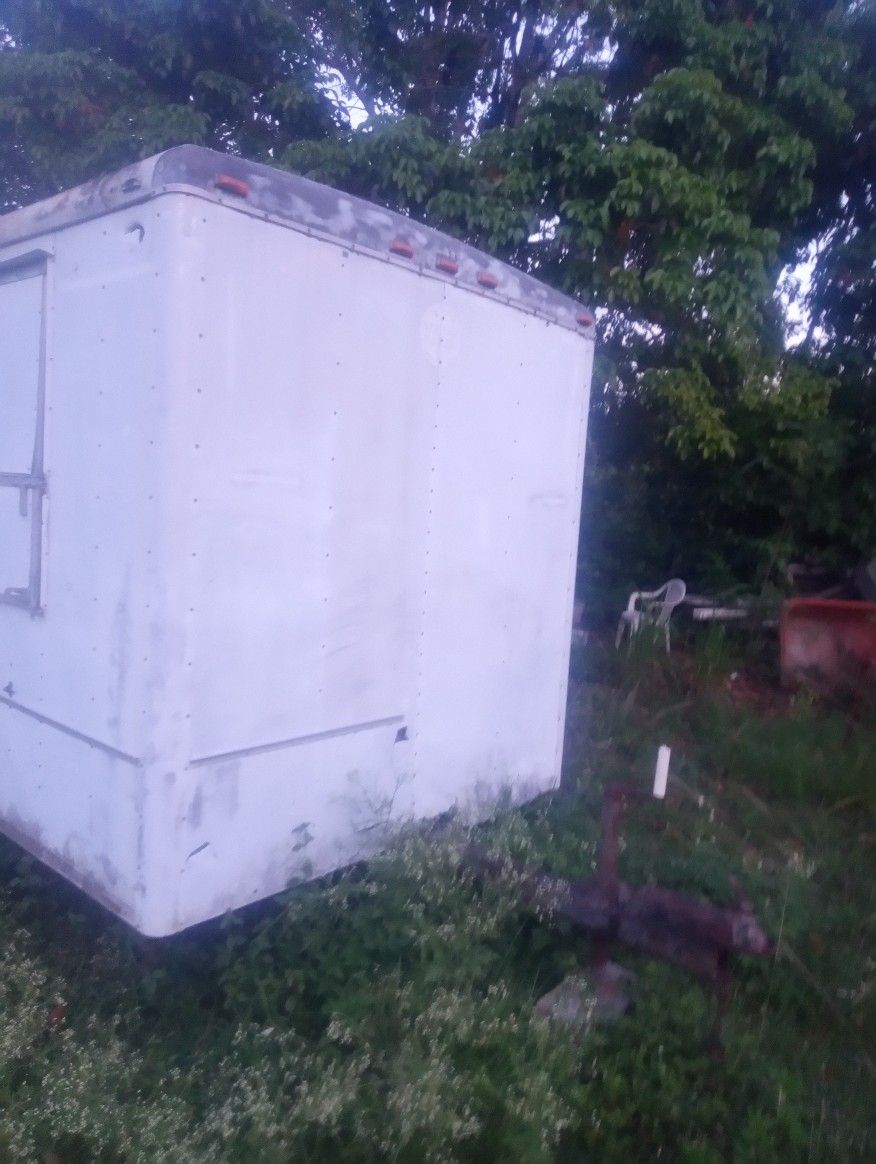 Tee Trailer 7ft X 12ft