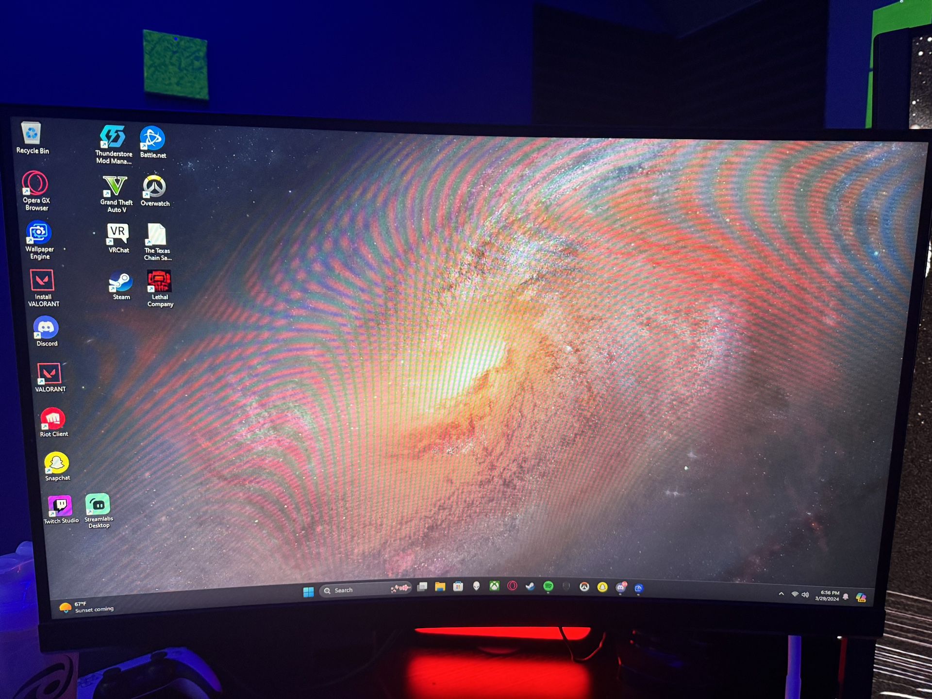 2 MSI Gaming Monitors With duel VESA Mount Please Make An Offer