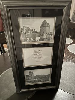 Photo Frame (for three 5”x7” pix)