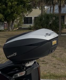 SHAD SH59X Motorcycle Top Box with Mount