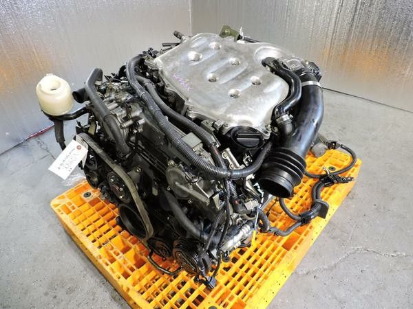 Infiniti G35 engine