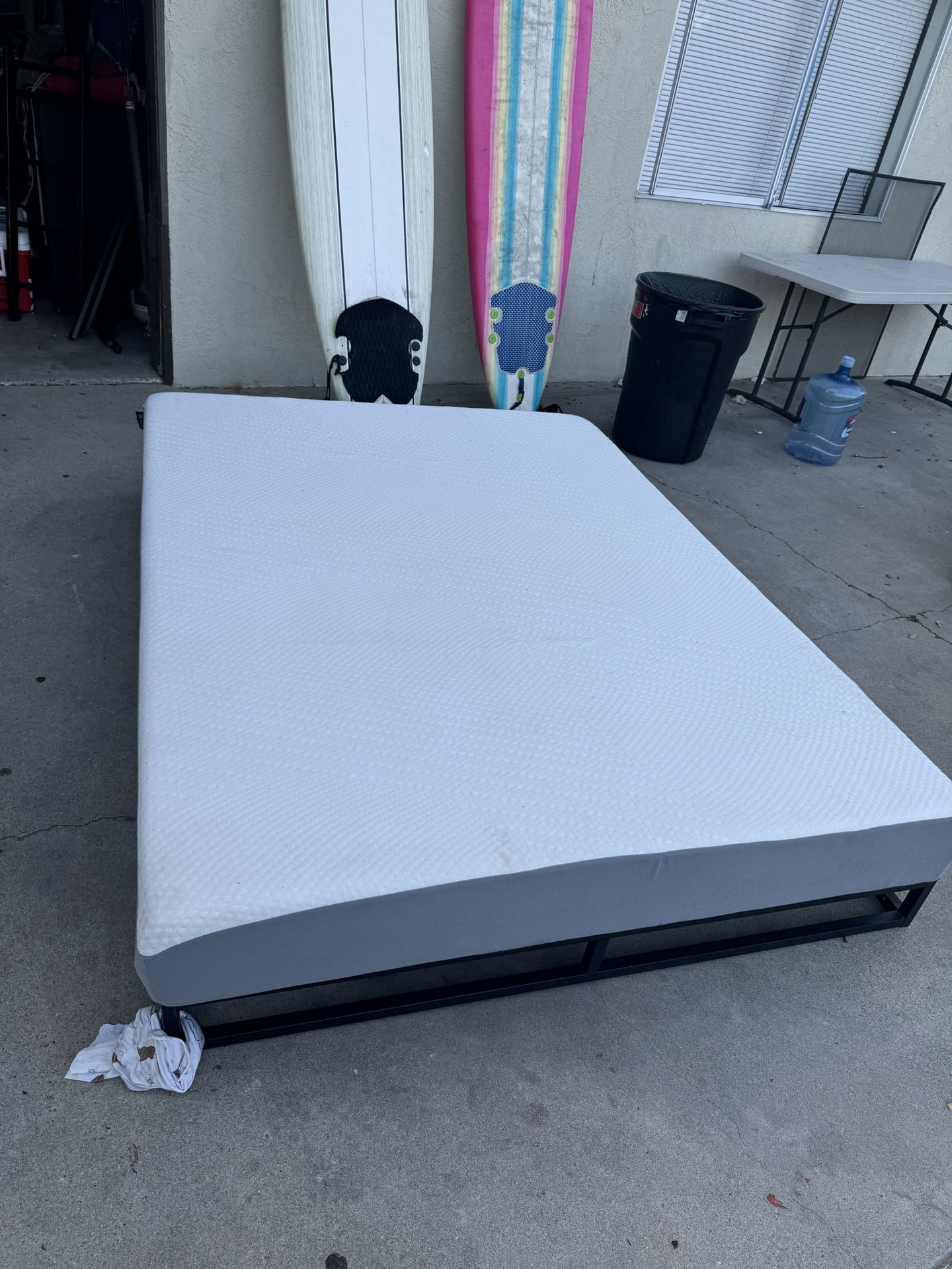 Queen Bed And Bed Frame