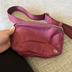 Lululemon Fanny Pack