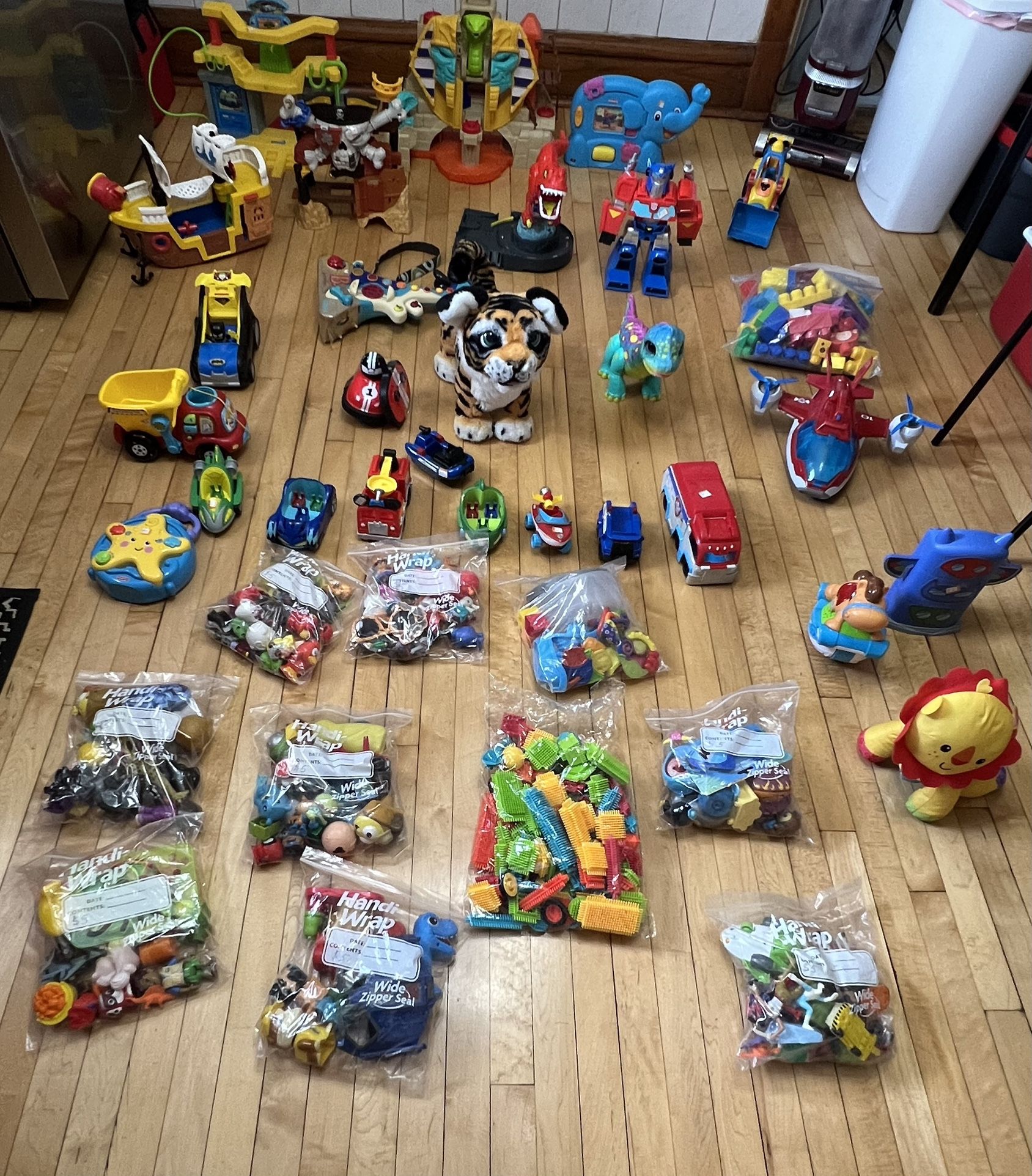 Toddler/kids Huge Toys Sale 