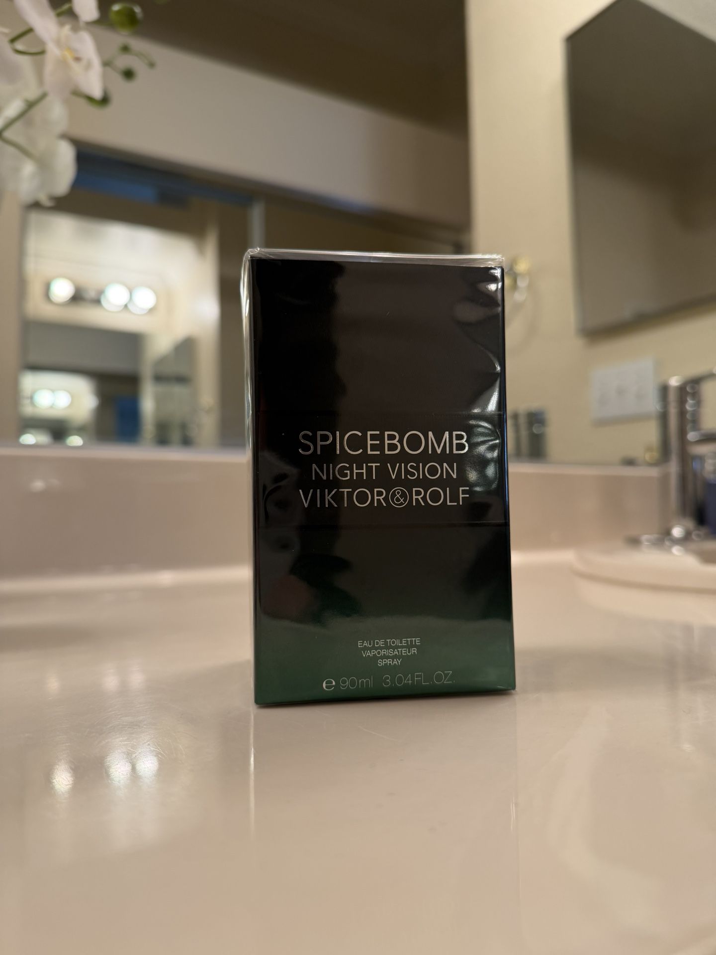 Perfume Spicebomb Men