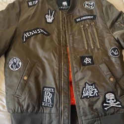 Men’s Olive Green Bomber Jacket Size Large