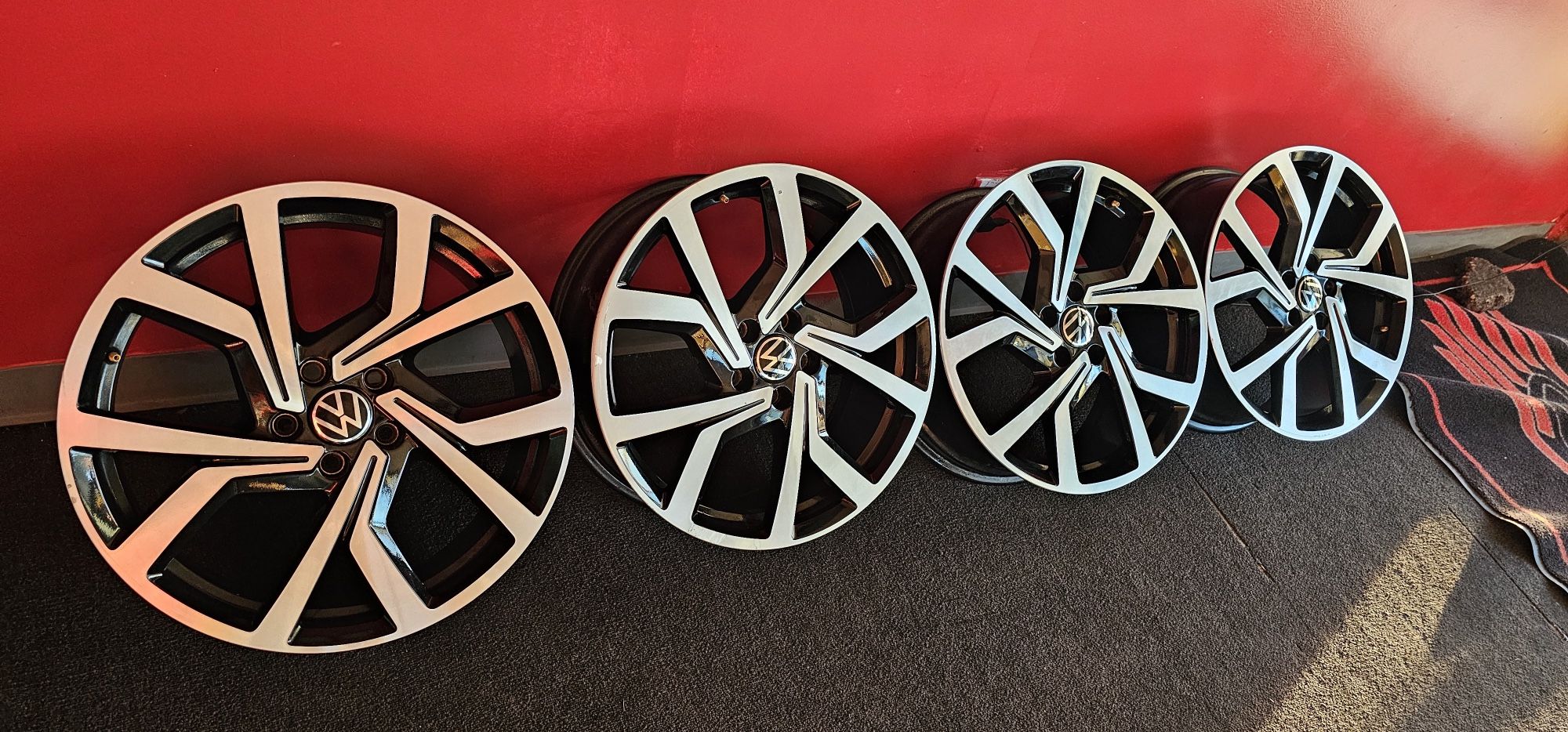VW Wheels GTI GOLF R GLI PASSAT TIGUAN