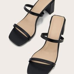 Thin Strapped Chunky Heeled Mule Heel