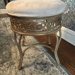 Round Vanity Stool