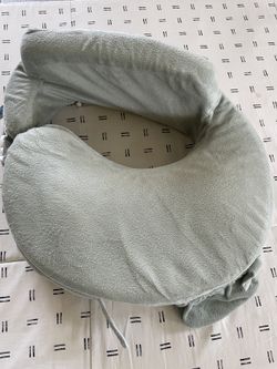 My Brest Friend Nursing Pillow