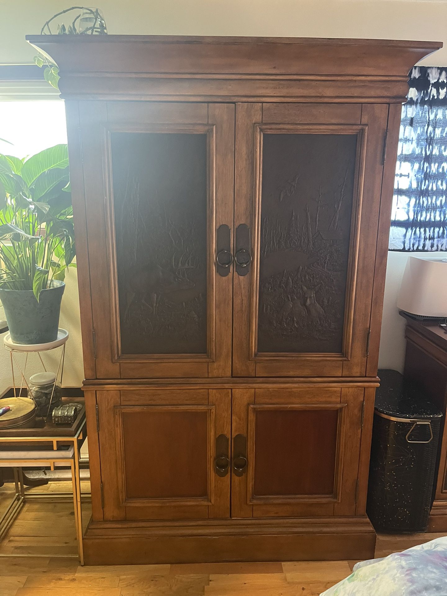 2 Solid Wood Matching Wardrobes And Dresser 