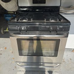 Fridgeware 4 Burner Stove