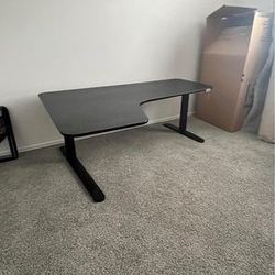 Black Sit/Stand Desk 
