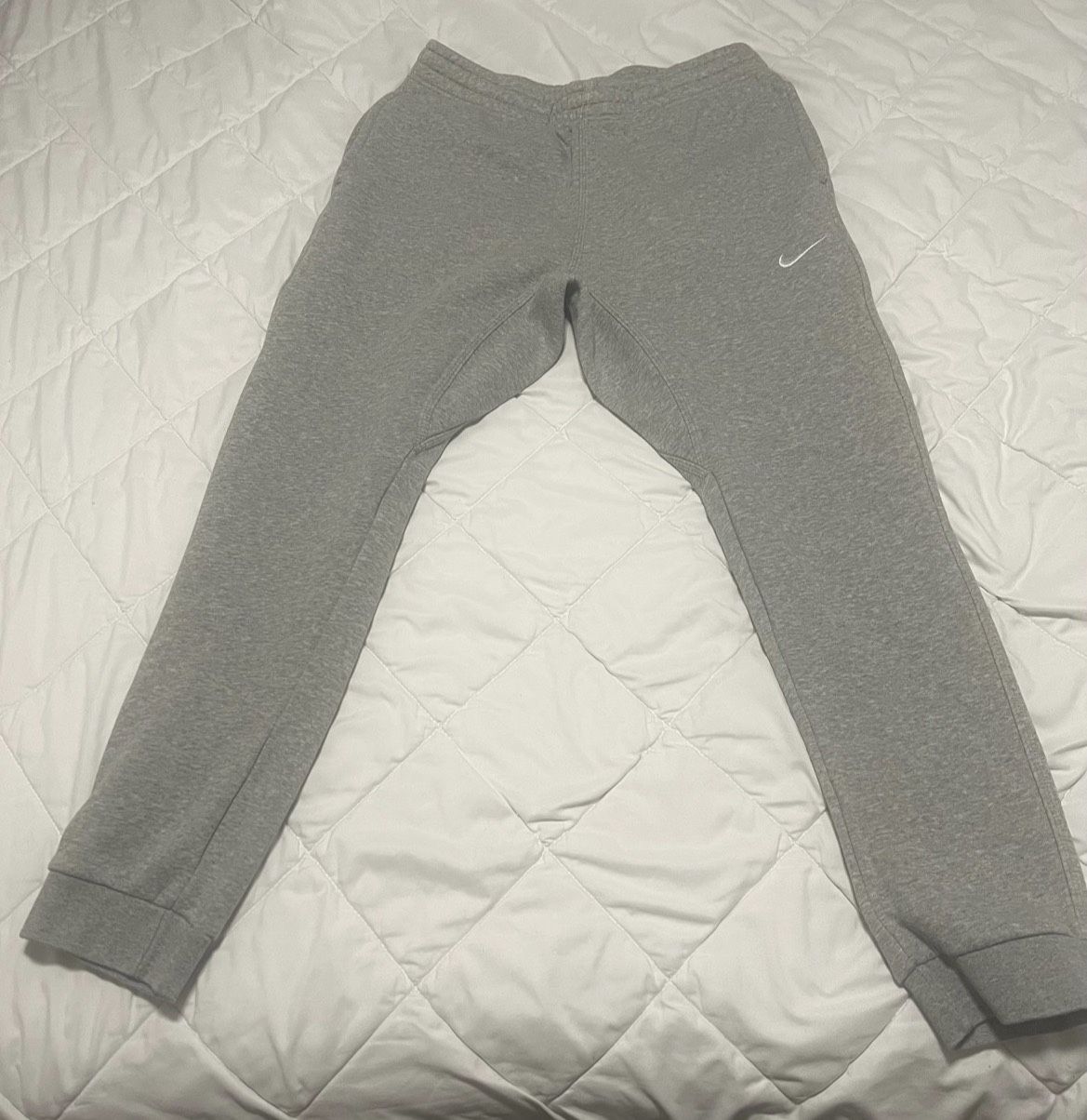 Nike Sweatpants (Size L) 