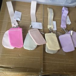 Keychain Lululemon Pouch 