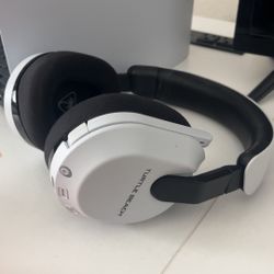 Ps5 With Turtle Beach Headset 