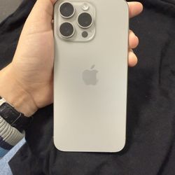 iPhone 15 Pro Max Unlock