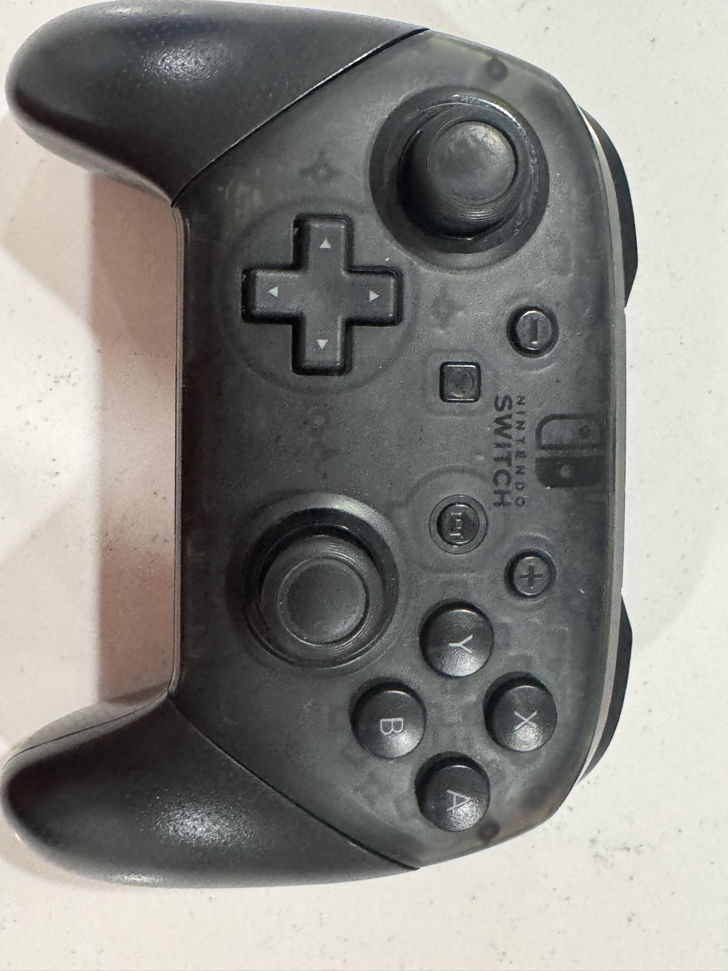 Nintendo Switch Pro Controller