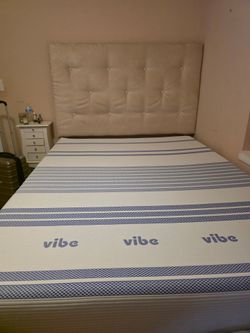 Queen size headboard- Highland Park