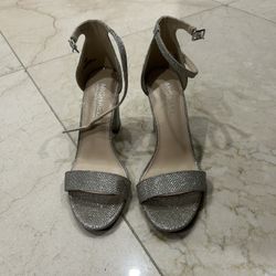 Discontinued Micheal By Micheal Shannon Heels Size 7.5 