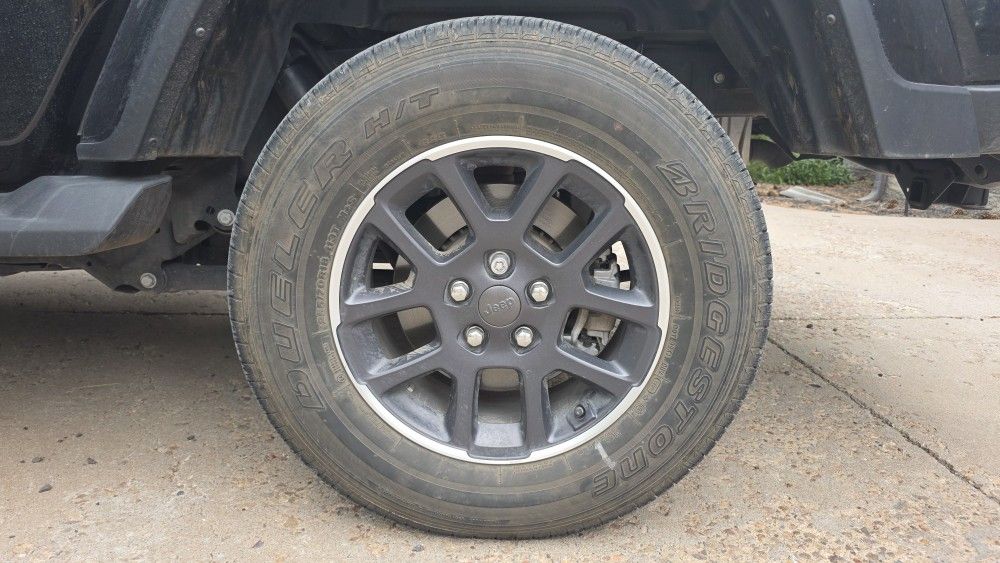 OEM Black 17" Jeep Wheels Tires With Spare