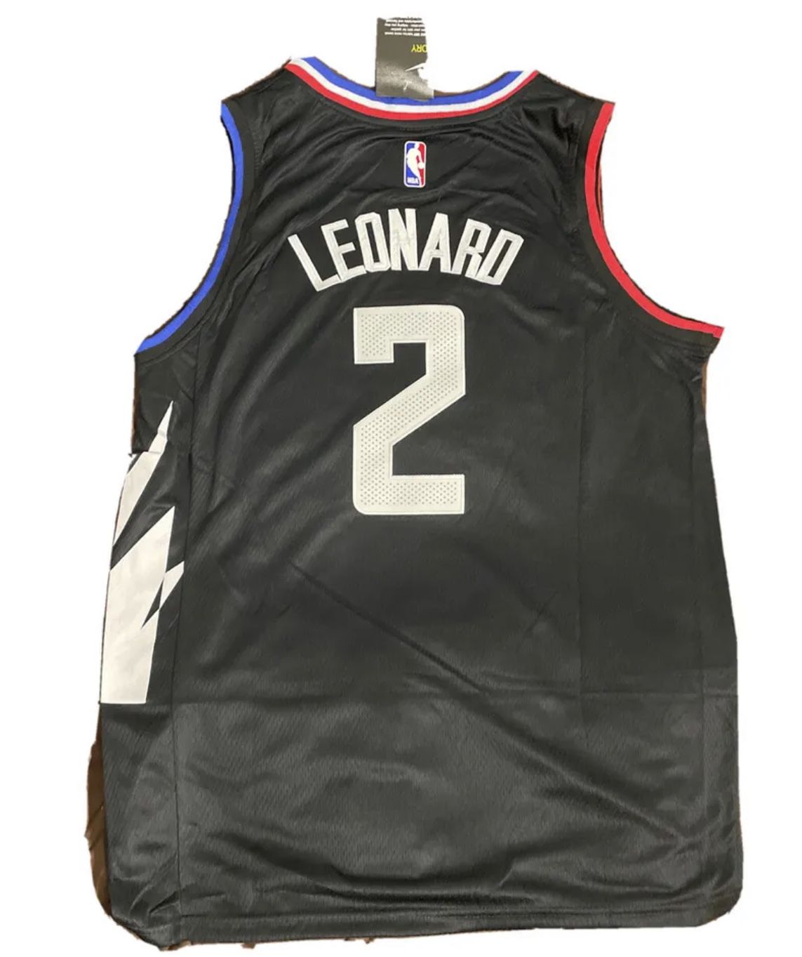 Kawhi Leonard Jersey City Edition LA Clippers #2 Large for Sale in Lake  Elsinore, CA - OfferUp