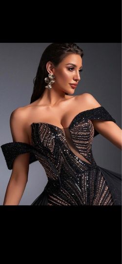 Prom dress black & gold