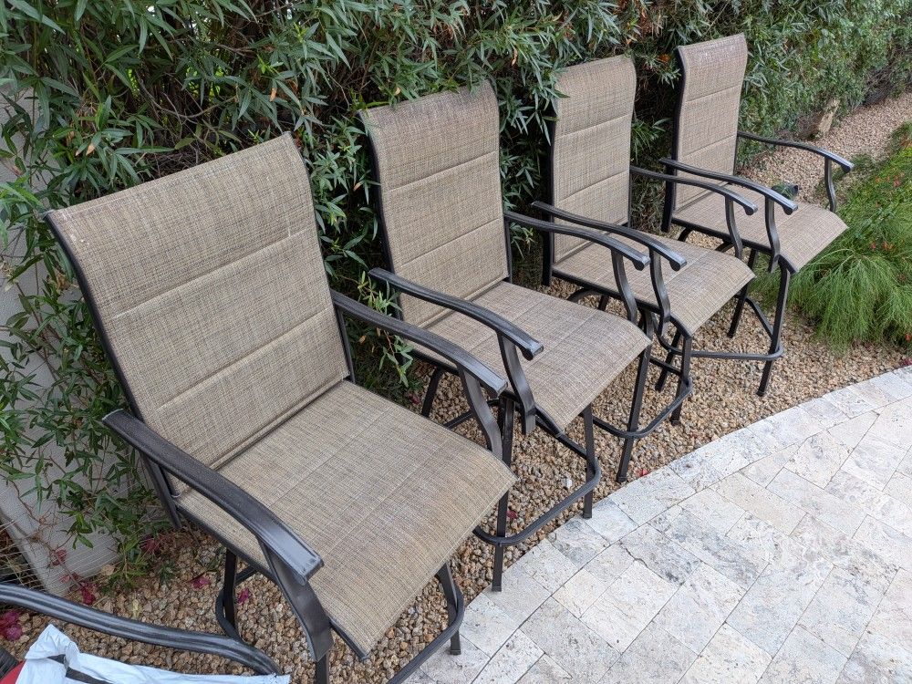 4 High Top Patio Chairs