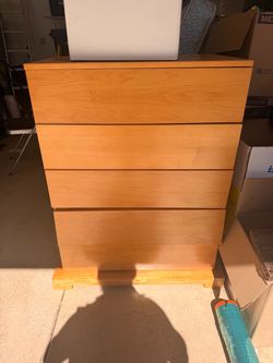 Chest of drawers