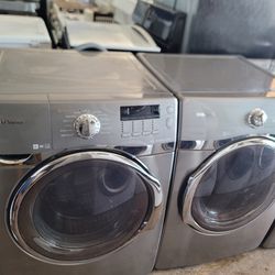SAMSUNG WASHER AND DRYER