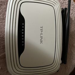 TP-Link N-300 Wireless Router, TL-WR841N