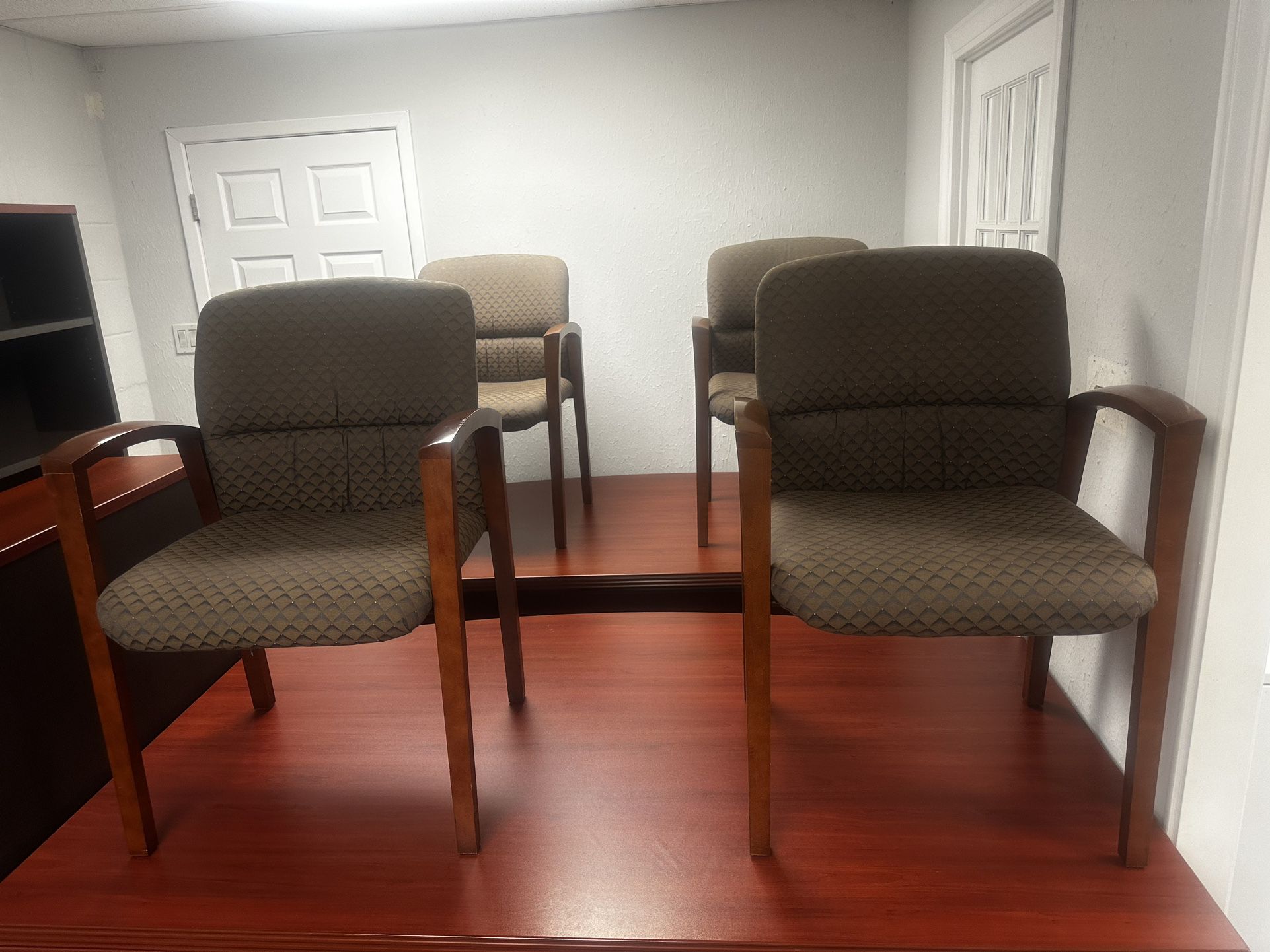 OFFICE/HOME CHAIRS WAITING CHAIRS 