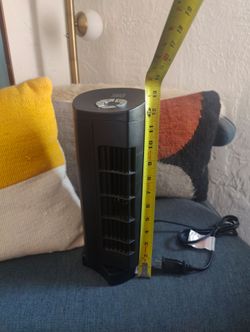 Sunter Compact Personal Mini Tower Fan - Black