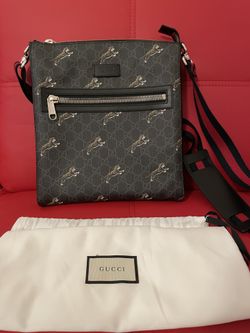 AUTHENTIC GUCCI CROSSBODY BAG
