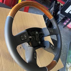 Escalade platinum steering wheel