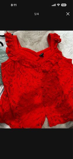 Torrid size 1 lace ruffle tank top