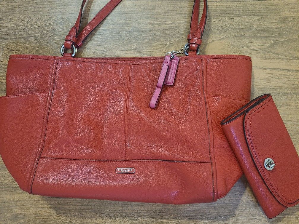 Red Coach Purse With Wallet